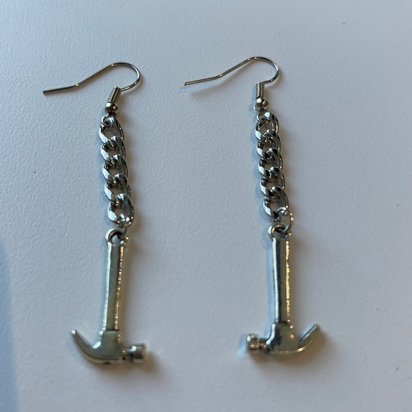 NWOT Urban Outfitters Tool Box Essentials Earrings - Picture 1 of 1